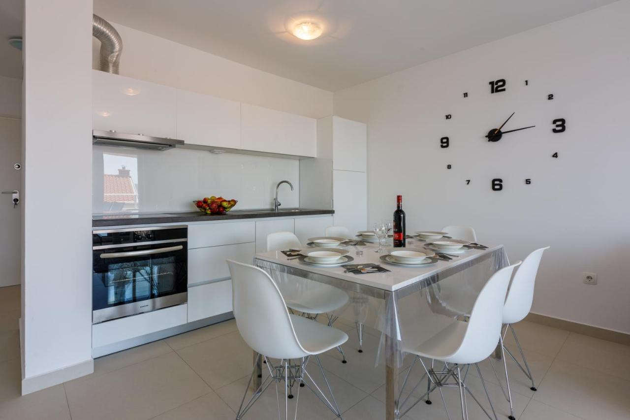 Apartmani Ilicevic Crikvenica Exterior photo